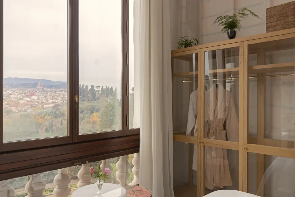 deluxe-room-dome-view-26-il-salviatino-florence-main